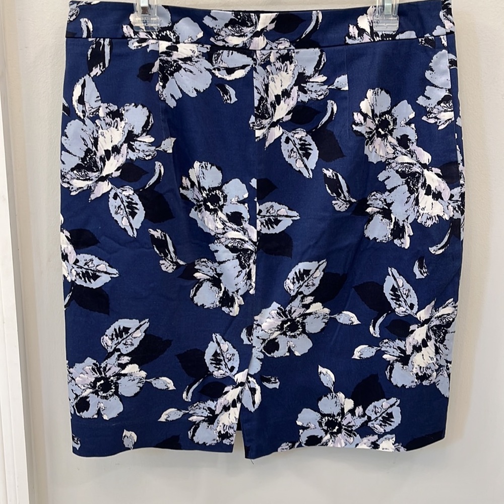 The Limited Floral Pencil Skirt Women’s Size 12 Navy Blue Cotton Stretch Lined - Picture 3 of 9